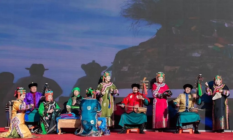 https://www.mct.gov.cn/preview/special/8830/8834/zxqzwh/xccw/14.jpg