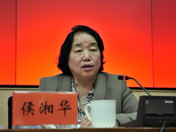 2012年5月14日下午15时，文化部举行新闻发布会介绍十七大以来我国对外文化、对港澳台文化工作所取得的伟大成就，并答记者问。图为文化部对外文化联络局局长侯湘华。文化部政府门户网站记者杨倩 摄。 