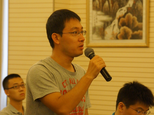 
 文化部于2014年8月20日上午10时举行季度例行新闻发布会，介绍有关工作情况。图为人民日报记者提问。文化部政府门户网站记者马思伟 摄。