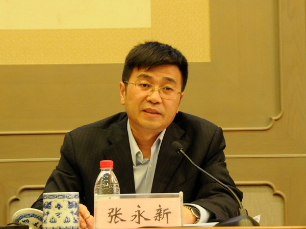  文化部于2014年10月20日下午3时举行季度例行新闻发布会，介绍有关工作情况。图为文化部公共文化司司长张永新。文化部政府门户网站记者杨倩 摄。
