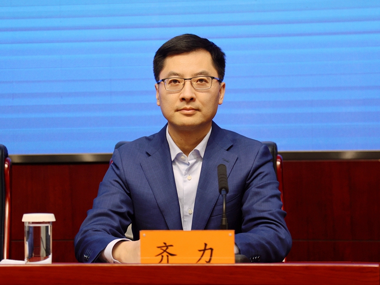 2023年4月25日下午15:00,文化和旅游部召开第五届中国歌剧节新闻发布会,介绍第五届中国歌剧节总体情况、筹备情况等,并答记者问。图为嘉兴市委常委、副市长齐力。文化和旅游部政府门户网站记者 周祎 摄。