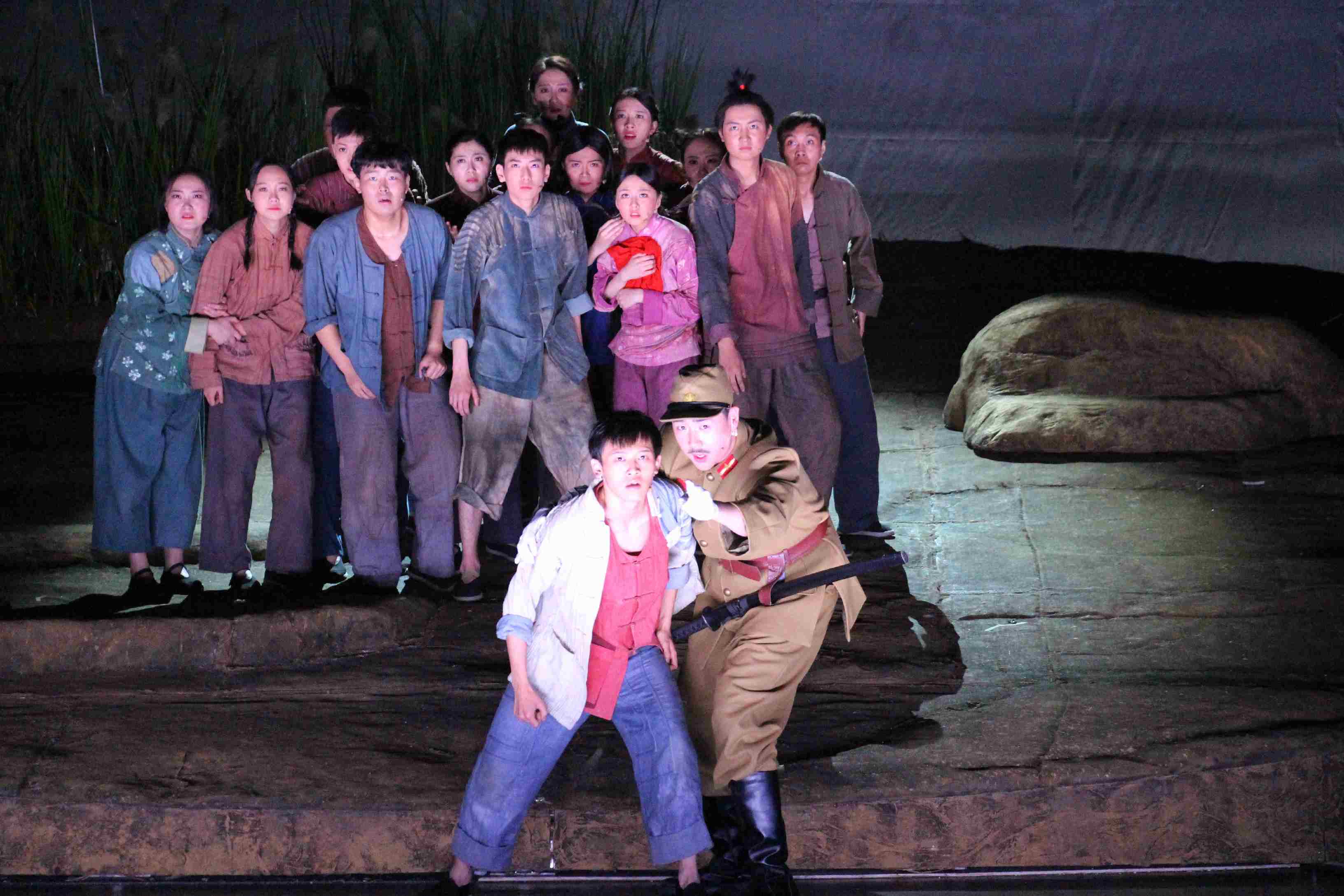 大型原创儿童话剧《小英雄雨来》在京上演